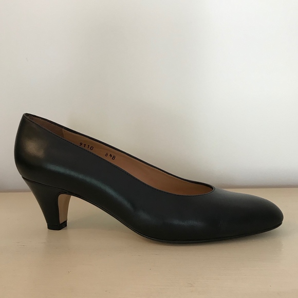 BROOKS BROTHERS BLACK CALF LEATHER HEELS NWOT - Picture 7 of 8
